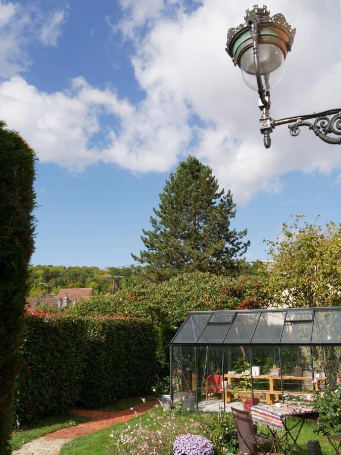Le Champ De L'Eau Bed & Breakfast Crecy-la-Chapelle Exterior photo