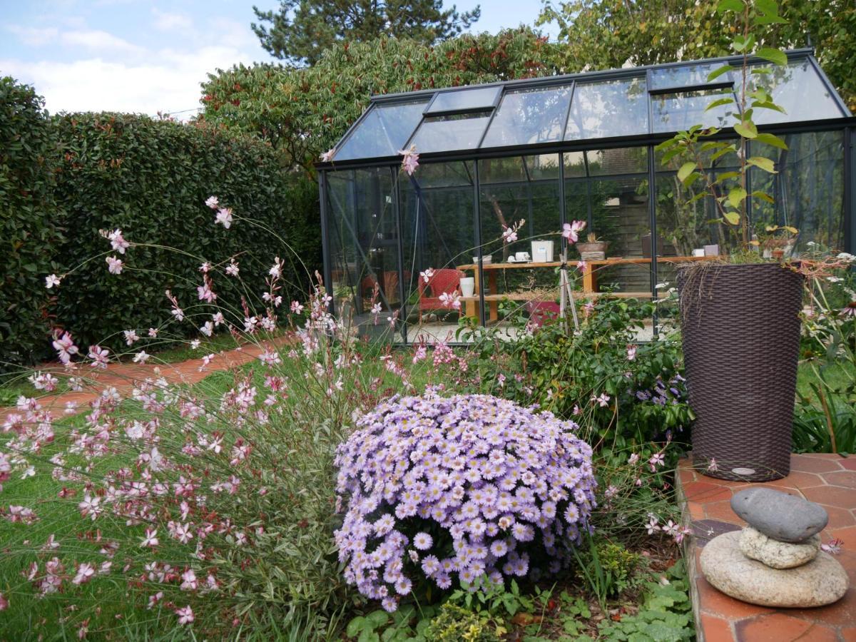 Le Champ De L'Eau Bed & Breakfast Crecy-la-Chapelle Exterior photo