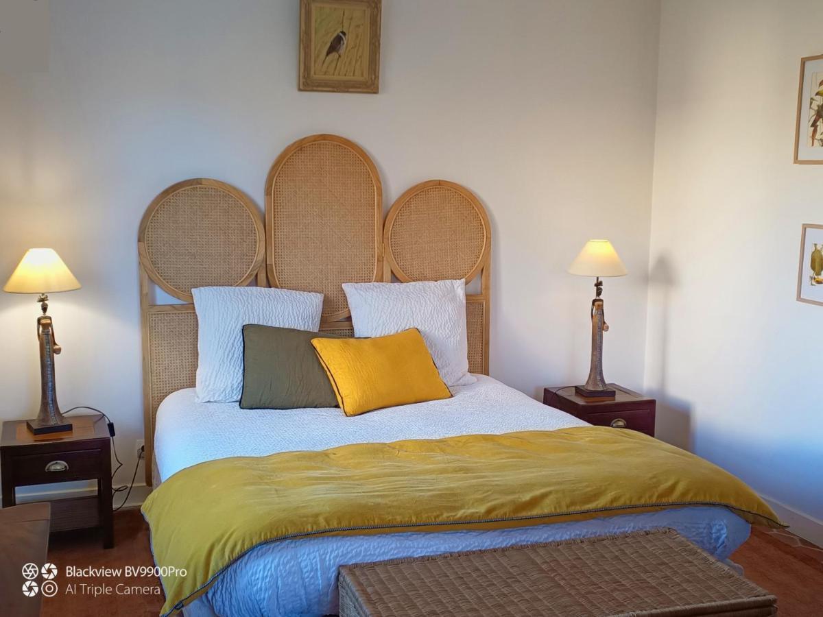 Le Champ De L'Eau Bed & Breakfast Crecy-la-Chapelle Exterior photo