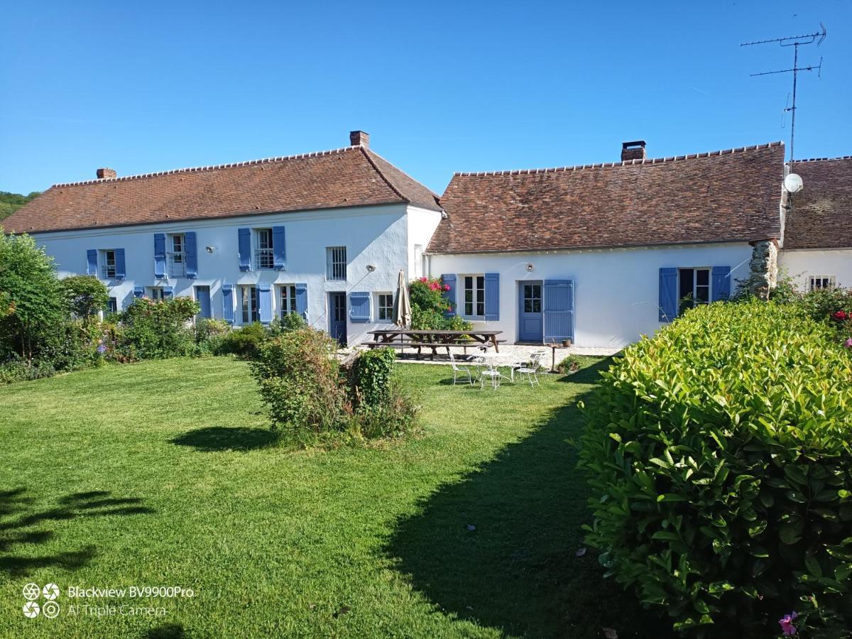 Le Champ De L'Eau Bed & Breakfast Crecy-la-Chapelle Exterior photo